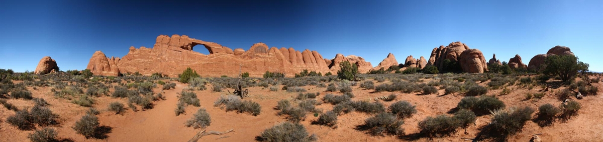 pano12-Arches-Skyline_Arch