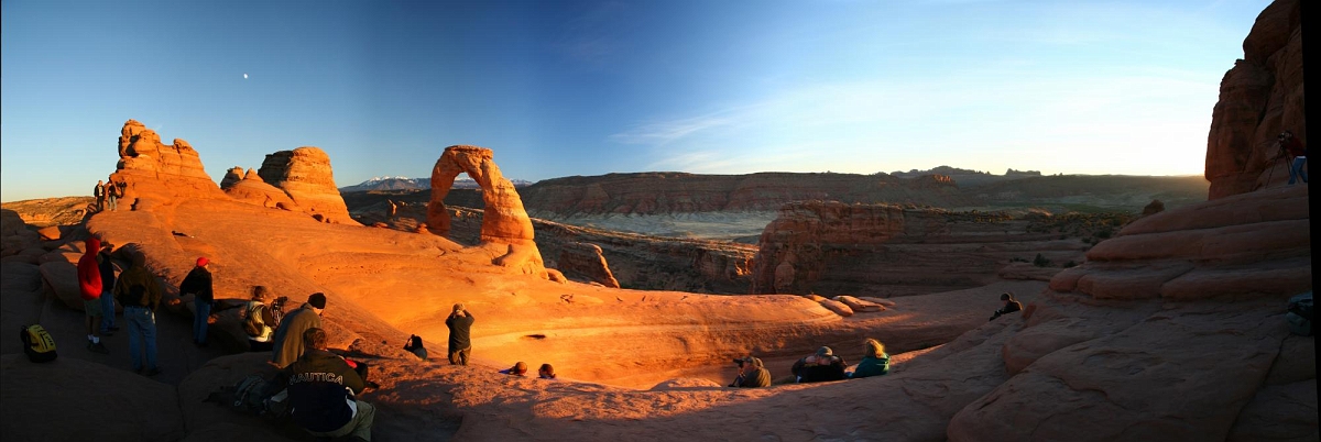 pano14-Arches-Delicate_Arch_at_Sunset